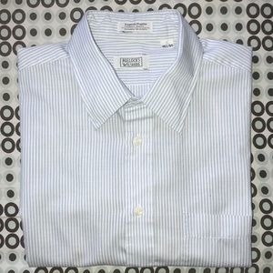 Classic Pinstriped Short Sleeve button-up